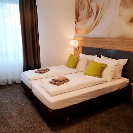 Outlet 4* Metzingen (Tubingen)