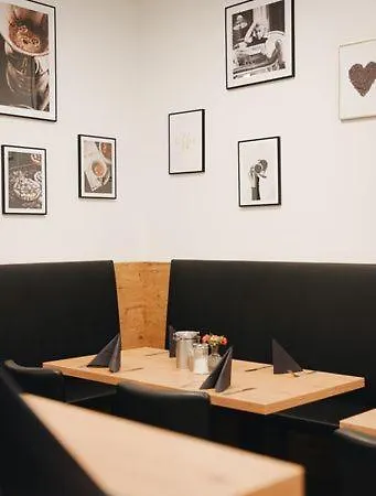 Outlet Hotel Metzingen (Tubingen)