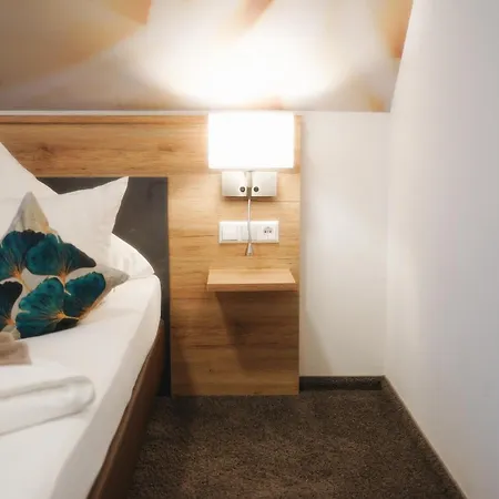 Outlet Hotel Metzingen (Tubingen)