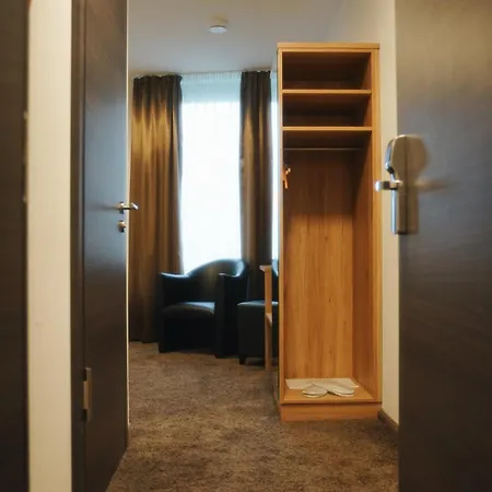 Hotel Outlet Metzingen (Tubingen)