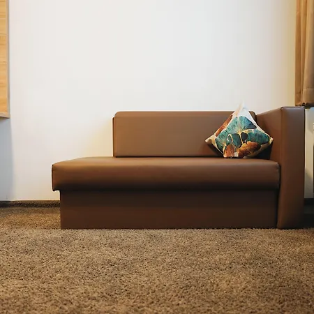 Hotel Outlet 4*
